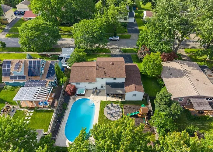 Pool-hottub-gameroom-firepit-gym-sauna-playground Сasa de vacaciones *