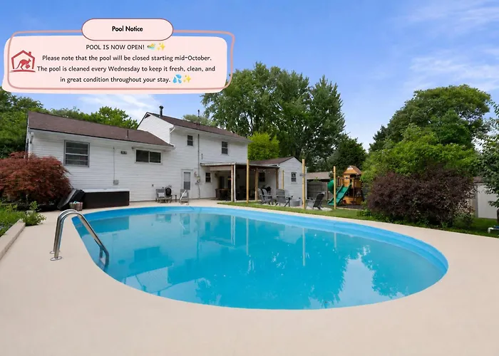 Pool-hottub-gameroom-firepit-gym-sauna-playground * Columbus